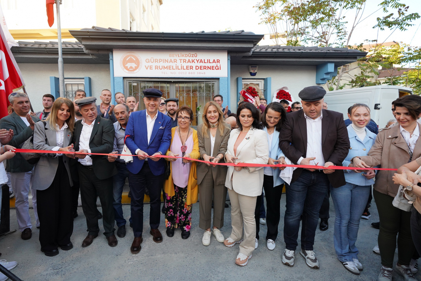 BEYLİKDÜZÜ'NDE HIDIRELLEZ COŞKUSU (4)-i663cd1bcbe3da.jpg